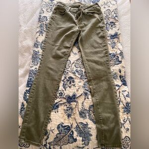 Old Navy Women's Skinny Jeans in Olive